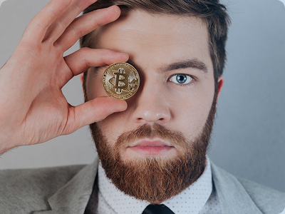 Julian Wolf – Chief Analyst bei Bivoltis 960 AI